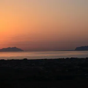 https://casa-vultaggio.sicilyhotelsitaly.net